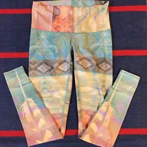 Small Teeki Yoga Bottoms